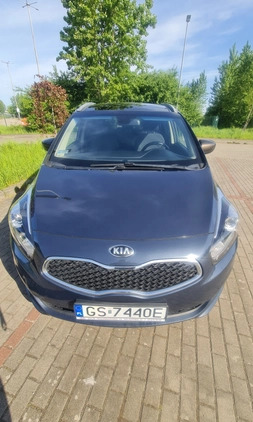 Kia Carens cena 32000 przebieg: 295000, rok produkcji 2013 z Słupsk małe 106